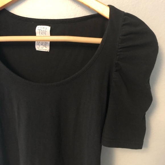 Zara Trafaluc black top poofy shoulder size small - Picture 4 of 6